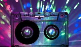 大转盘新车爆料视频播放,精彩瞬间抢先看！